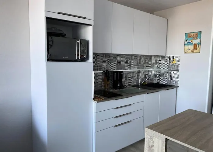 Apartman Les Lurons - - Agreable En Face Pour 2 Personnes. Mae-0521